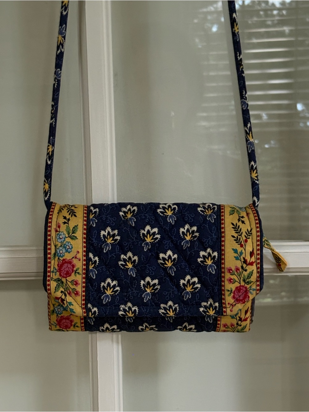 Vera Bradley Maison Blue Quilted Crossbody Wallet Bag Organizer